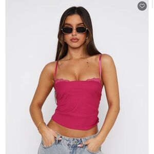 New White Fox Tell Me About It Top in Fuchsia.